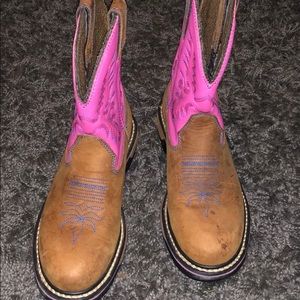 Rocky Shoes - Women’s rocky pink and brown leather boots Rocky Shoes - Women’s rocky pink and brown leather boots